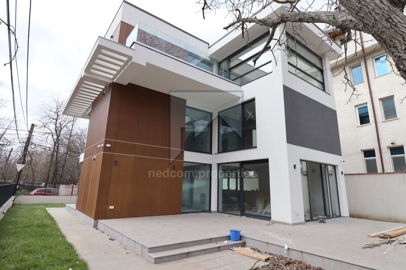 Vila P+2 Premium, Baneasa